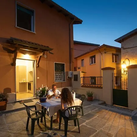 Mihaela 2 Apartment *